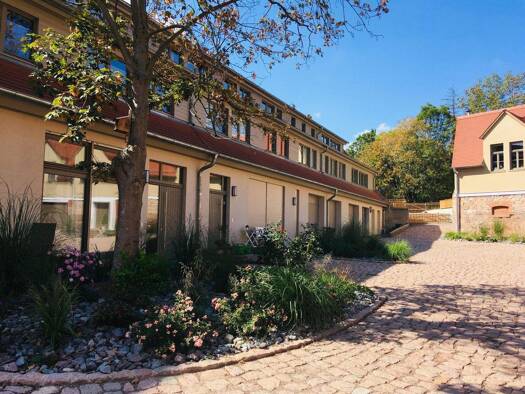 Wohnung zur Miete 990 € 2 Zimmer 73 m² frei ab sofort Kröllwitz Halle 06120