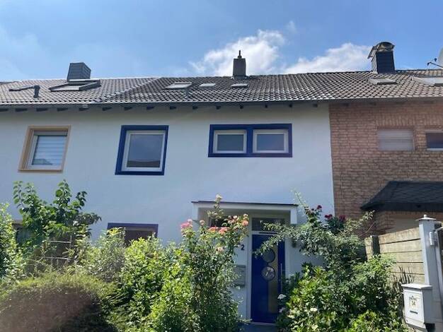 Reihenmittelhaus zum Kauf 319.000 € 4 Zimmer 112,8 m² 216,1 m² Grundstück Niederkassel Niederkassel 53859