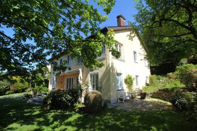Einfamilienhaus zur Miete 2.700 € 6 Zimmer 200 m² 980 m² Grundstück frei ab 01.08.2025 Vockenhausen Eppstein-Vockenhausen 65817