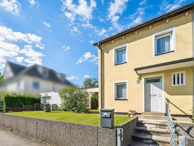 Doppelhaushälfte zum Kauf 920.000 € 4 Zimmer 80,2 m² 417 m² Grundstück Thalk.Obersendl.-Forsten-Fürstenr.-Solln München 81477
