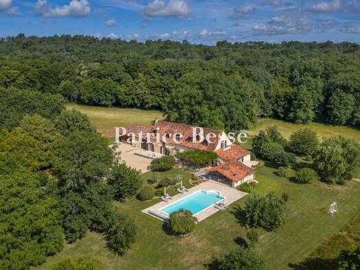Einfamilienhaus zum Kauf 1.390.000 € 7 Zimmer 420 m² 452.456 m² Grundstück Vieux Bergerac Bergerac 24100