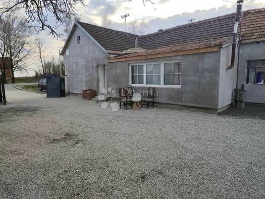 Haus zum Kauf 36.000 € 5 Zimmer 593 m² Koska Koška