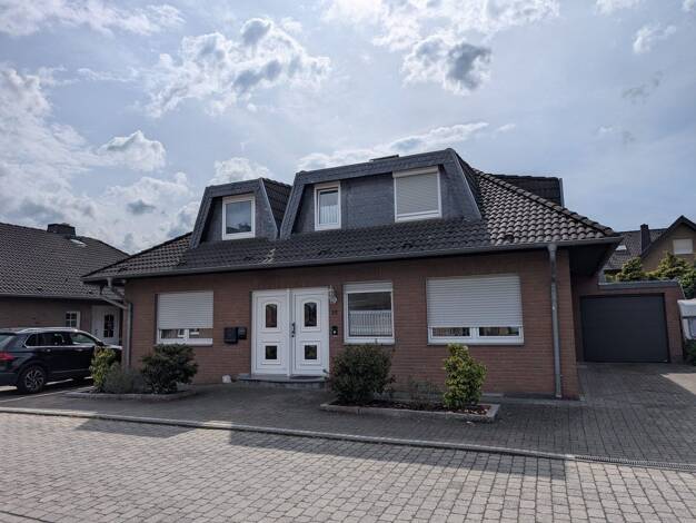 Mehrfamilienhaus zum Kauf 650.000 € 8 Zimmer 303,7 m² 531 m² Grundstück Am Forsthof 14 Inden/Altdorf Inden 52459