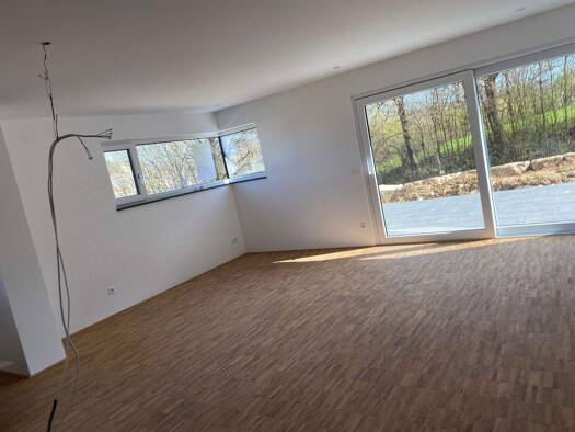 Terrassenwohnung zum Kauf provisionsfrei als Kapitalanlage geeignet 450.000 € 2,5 Zimmer 82 m² Nürtingen 72622
