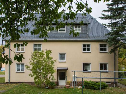 Wohnung zur Miete 305 € 2 Zimmer 54 m² frei ab sofort Augustusburg Augustusburg 09573