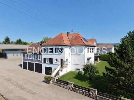 Stadthaus zum Kauf 675.000 € 12,5 Zimmer 256 m² 1.497 m² Grundstück Hechingen Hechingen 72379