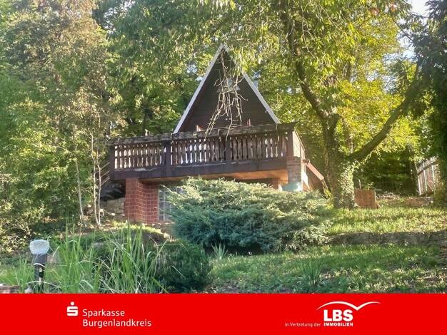 Haus zum Kauf 55.000 € 1,5 Zimmer 35 m² 1.004 m² Grundstück Zeitz Zeitz 06712