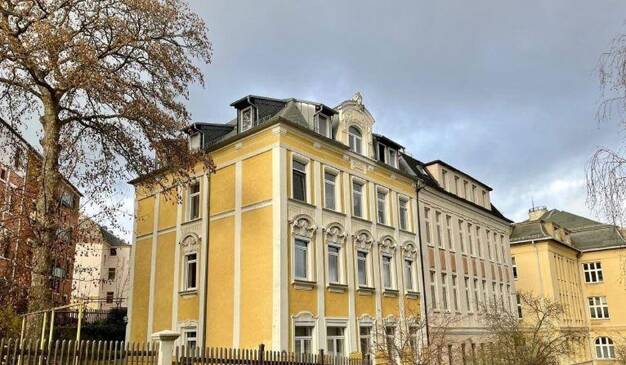 Wohnung zur Miete 490 € 4 Zimmer 95 m² Dachgeschoss, 3. Geschoss frei ab 01.06.2025 Mückenbergerstraße 10 Siedlung Neundorf Plauen 08523