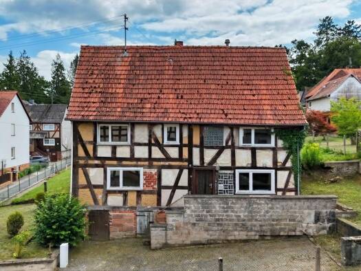 Einfamilienhaus zum Kauf 40.000 € 4 Zimmer 115,6 m² 343 m² Grundstück frei ab sofort Rauischholzhausen Ebsdorfergrund 35085
