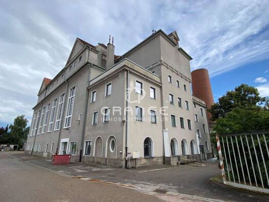 Produktionshalle zur Miete - Erstbezug 8 € 1.300 m² Lagerfläche Ostenviertel Regensburg 93055