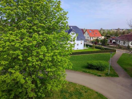 Wohnung zur Miete 275 € 3 Zimmer 58,3 m² 3. Geschoss frei ab sofort Am Stadion 21 Regis-Breitingen 04565