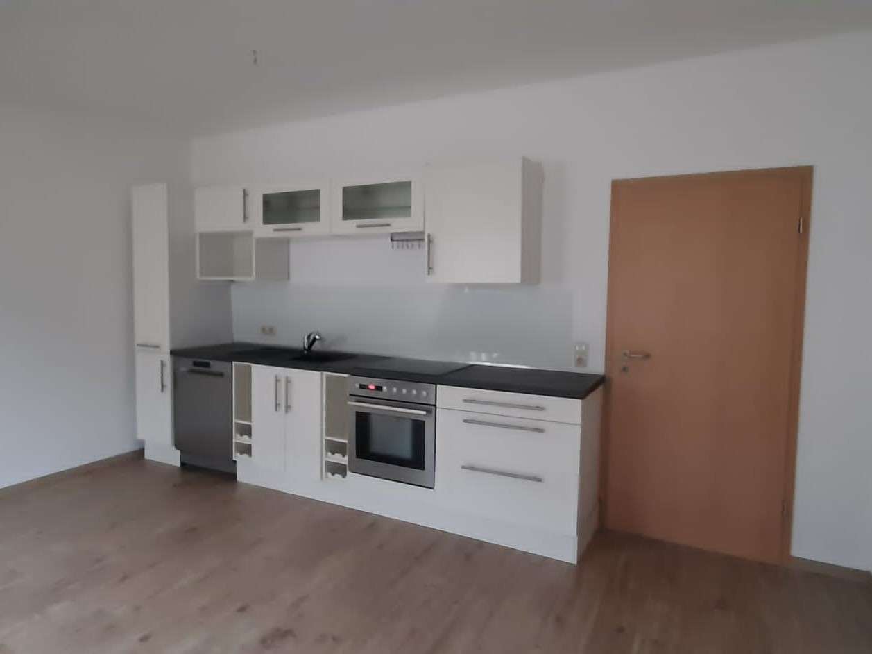 Wohnung zur Miete 350 € 2 Zimmer 54 m²<br/>Wohnfläche 4.<br/>Geschoss Annaberg Annaberg-Buchholz 09456