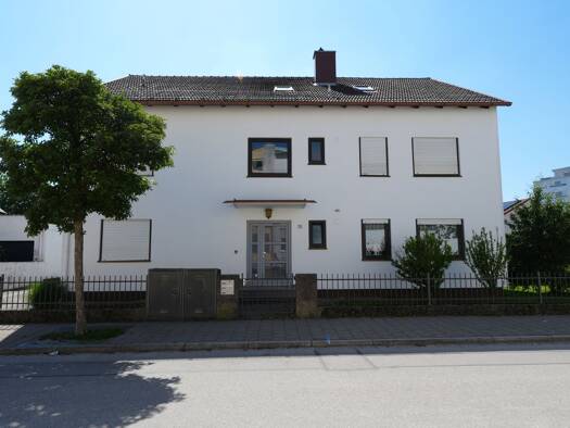 Wohnung zum Kauf 179.000 € 2,5 Zimmer 65 m² 2. Geschoss Burghausen Burghausen 84489