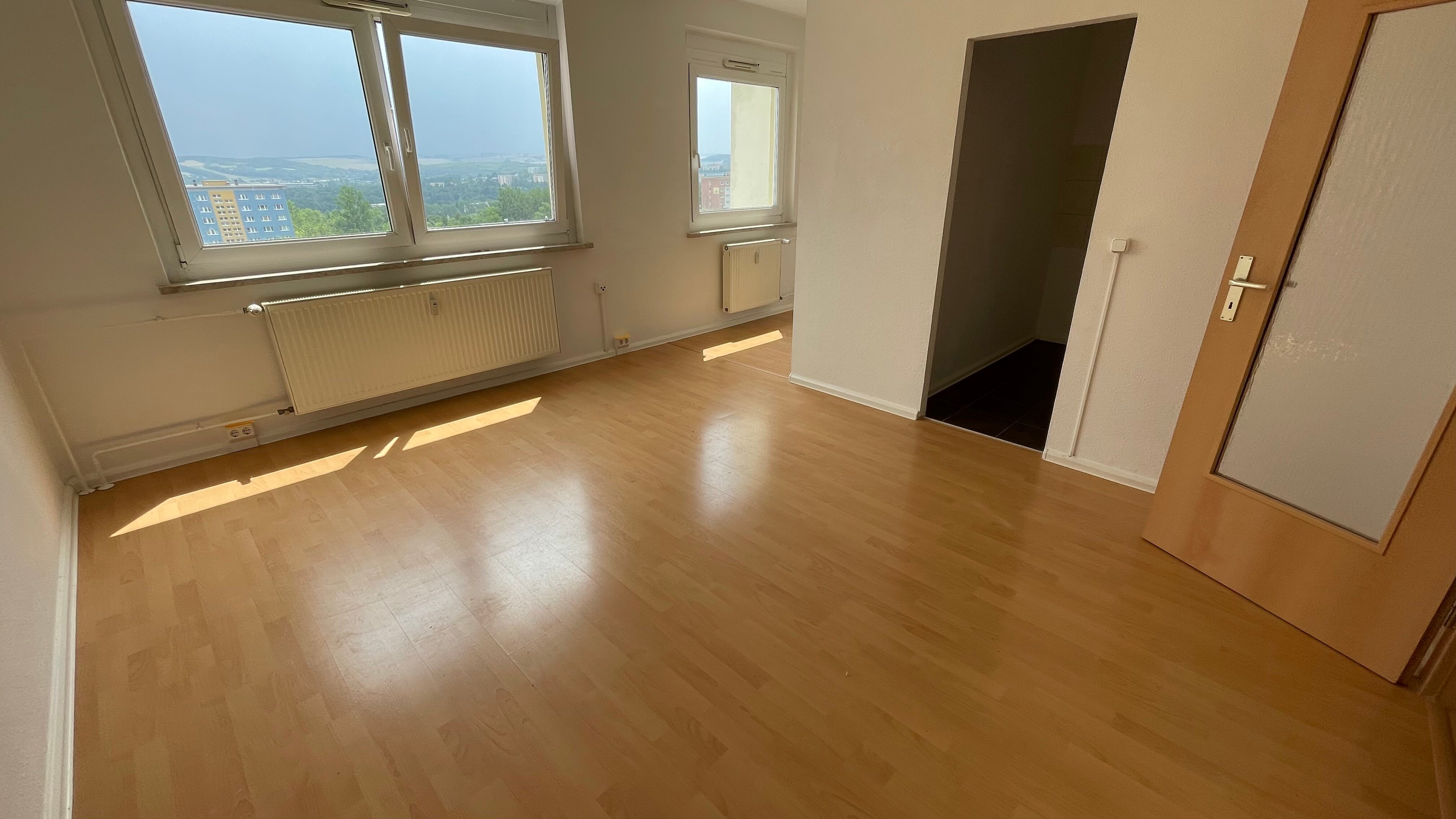 Studio zur Miete 170 € 1 Zimmer 32 m²<br/>Wohnfläche 10.<br/>Geschoss Straße Usti nad Labem 33 Kappel 823 Chemnitz 09119