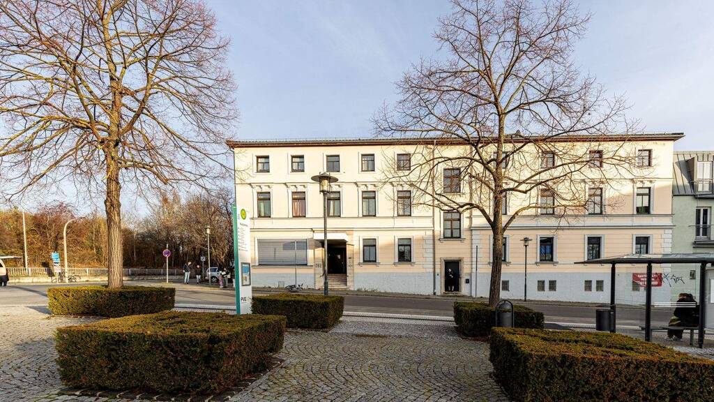 Wohnung zur Miete 730 € 28 m² frei ab sofort Brennerstraße 42 Nordvorstadt Weimar 99423