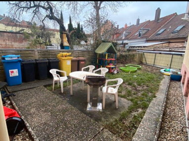 Mehrfamilienhaus zum Kauf 325.000 € 12 Zimmer 302 m² 212 m² Grundstück Nördlich der Dorenstr. Pirmasens 66954