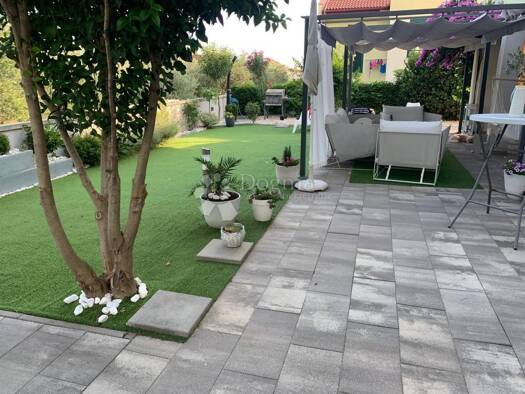 Wohnung zum Kauf 270.000 € 4 Zimmer 81 m² Mulo, Vrsi Vrsi 23235