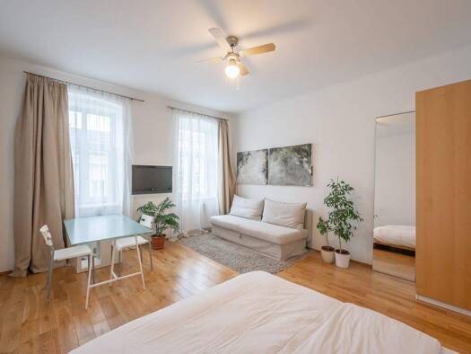 Studio zum Kauf 219.000 € 1 Zimmer 33,4 m² 4. Geschoss Embelgasse Wien 1050