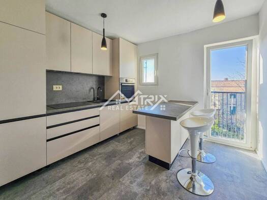 Wohnung zum Kauf 179.000 € 3 Zimmer 56 m² Geschoss 2/3 Buje Buje 52460