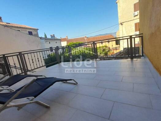 Einfamilienhaus zum Kauf 280.000 € 4 Zimmer 142 m² Omišalj Omišalj 51513
