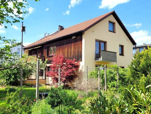 Mehrfamilienhaus zum Kauf 798.000 € 11 Zimmer 257,7 m² 897 m² Grundstück frei ab sofort Möhrendorf Möhrendorf 91096