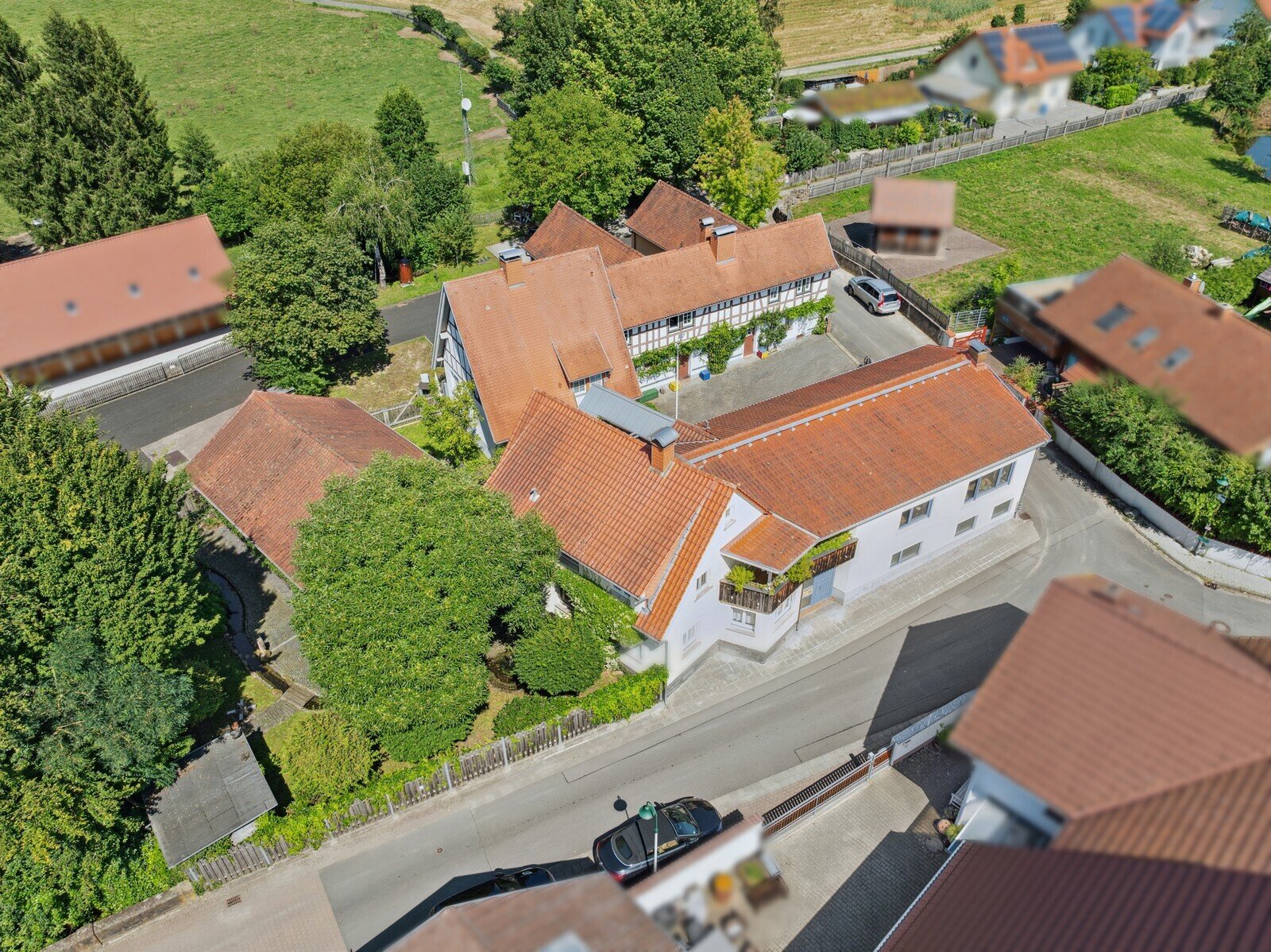 Haus zum Kauf 1.749.000 € 18 Zimmer 544 m²<br/>Wohnfläche 2.180 m²<br/>Grundstück Niedernhausen Fischbachtal 64405