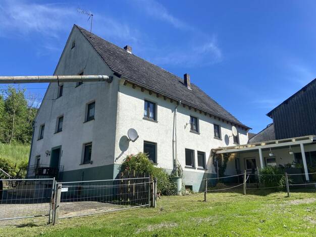 Bauernhof zum Kauf 250.000 € 1.957 m² Grundstück Schöndelt Finnentrop 57413