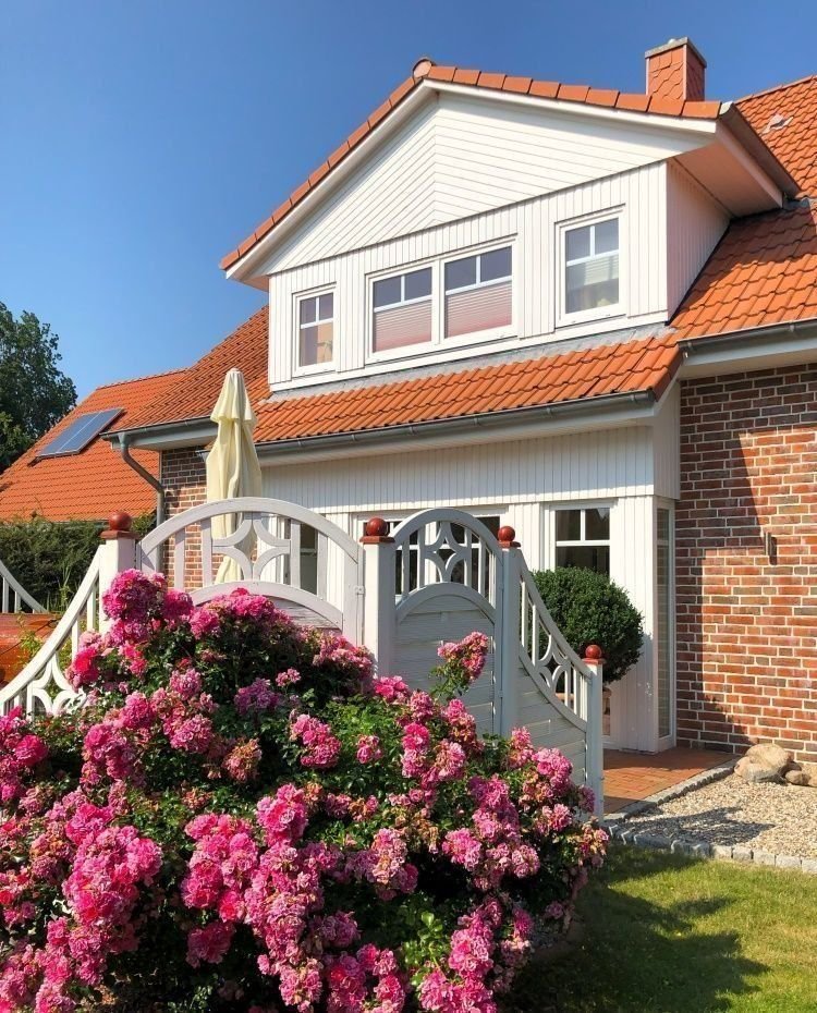 Einfamilienhaus zum Kauf 695.000 € 8 Zimmer 157 m²<br/>Wohnfläche 492 m²<br/>Grundstück ab sofort<br/>Verfügbarkeit Schönberger Strand Schönberg (Holstein) 24217