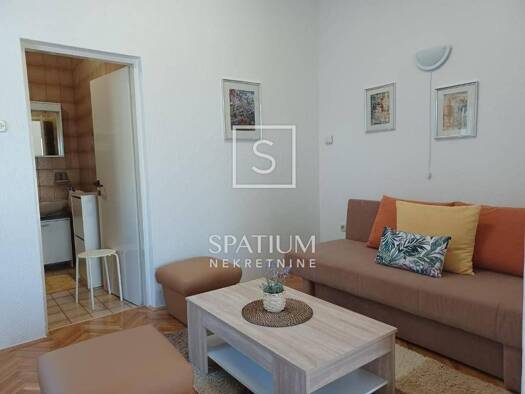 Haus zum Kauf 1.800.000 € 15 Zimmer 420 m² Klenovica, Novi Vinodolski Novi Vinodolski