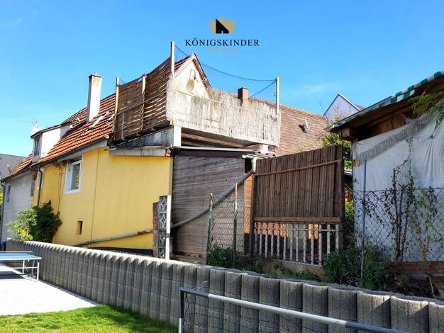 Doppelhaushälfte zum Kauf 280.000 € 7 Zimmer 77,8 m² 179 m² Grundstück Jesingen Kirchheim unter Teck 73230