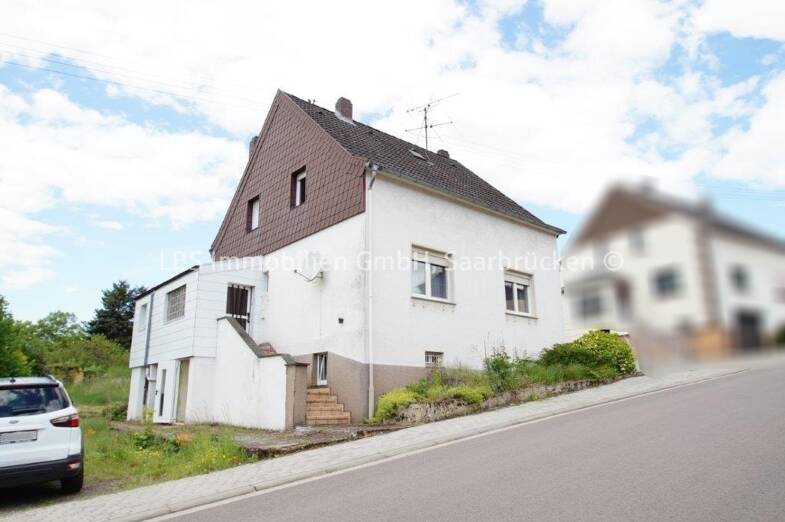 Einfamilienhaus zum Kauf 179.000 € 5 Zimmer 138 m² 1.072 m² Grundstück frei ab sofort Differten Wadgassen 66787
