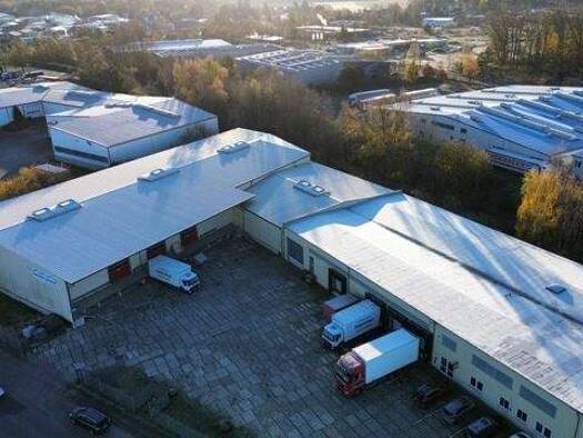Lagerhalle zum Kauf 2.300.000 € 3.020 m² Lagerfläche Wüstmark Schwerin-Wüstmark 19061