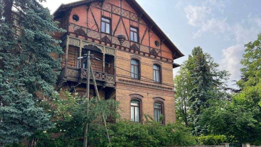 Haus zum Kauf 798.500 € 14 Zimmer 473,6 m² 3.120 m² Grundstück Borsdorf 04451