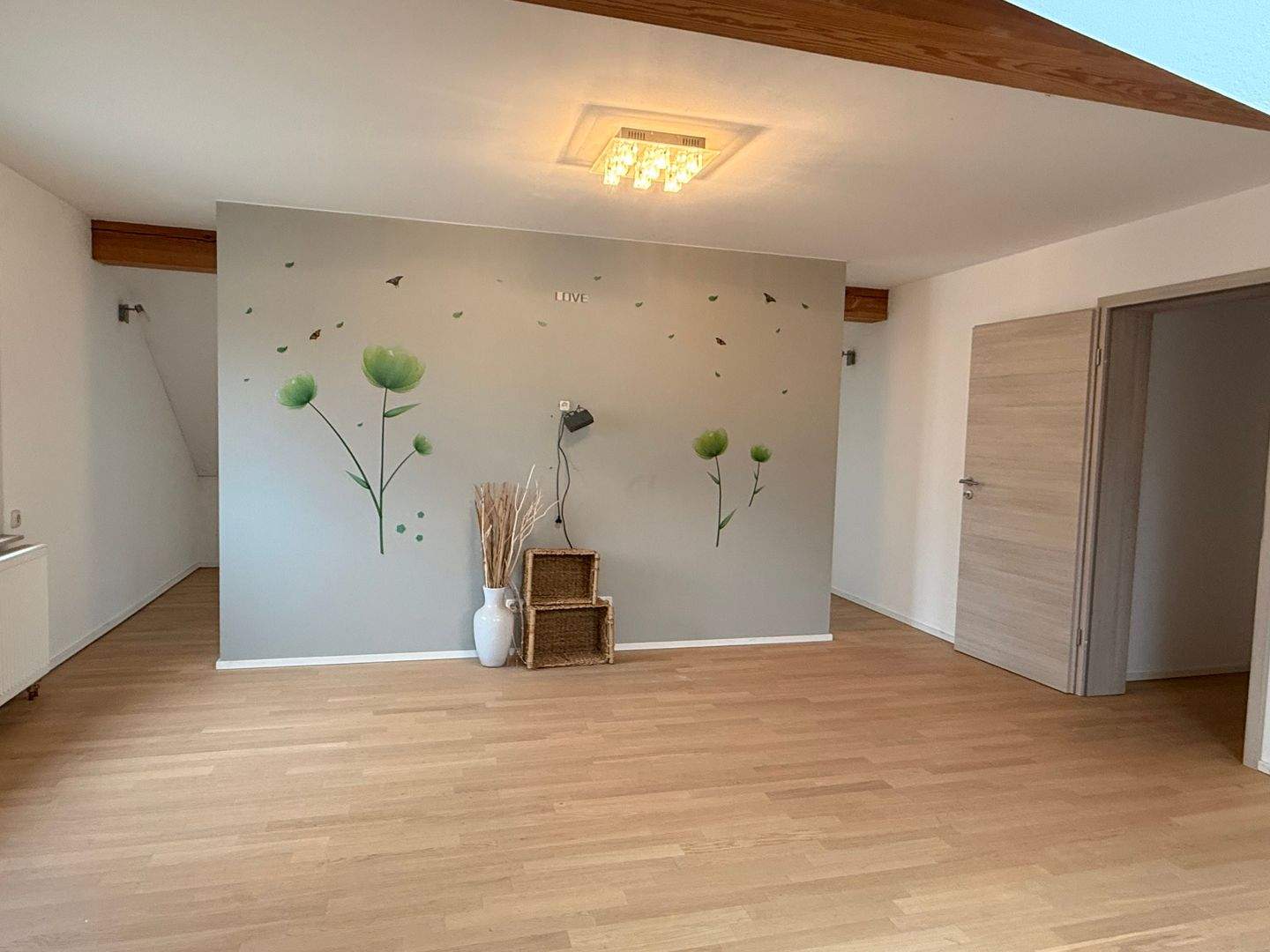 Immobilie in Ketzin/Havel - Modernisiert & großzügig: Haus mit Kamin, offener Küche und 2 Bädern - Bild 2