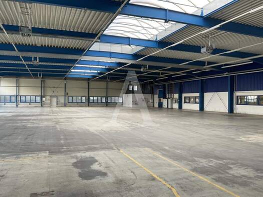 Halle/Industriefläche zur Miete 4,90 € 9.400 m² Lagerfläche teilbar ab 9.400 m² Hilden 40721