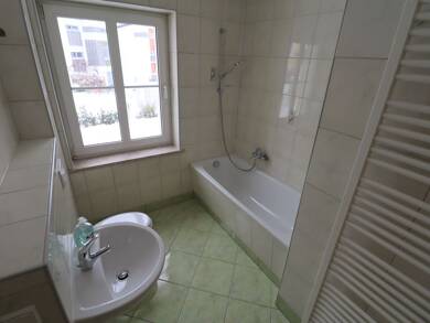 Wohnung zur Miete 235 € 2 Zimmer 41,2 m² EG frei ab 01.08.2025 Reichenbrander Straße 26 Reichenbrand Chemnitz 09117