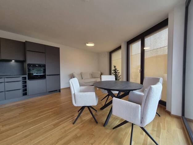 Wohnung zur Miete 1.770 € 3 Zimmer 92,1 m² 3. Geschoss frei ab 15.12.2026 Leipziger Vorstadt Ortsamtsbereich Neustadt 01097