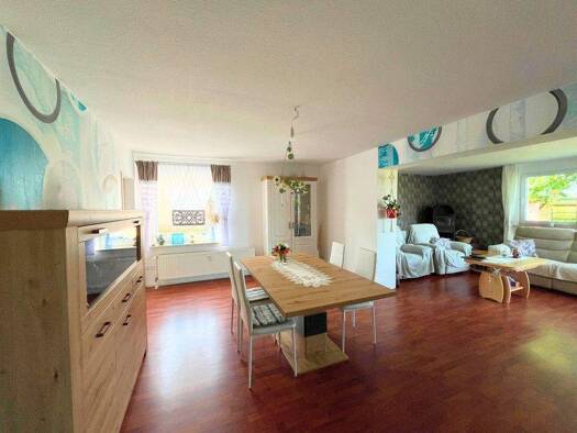 Wohnung zum Kauf 145.000 € 4 Zimmer 124 m² Stollhamm Butjadingen 26969