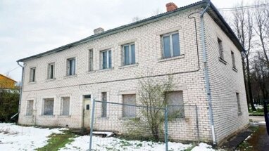 Einfamilienhaus zum Kauf 39.000 € 16 Zimmer 303 m² 984 m² Grundstück Nereta LV-5118