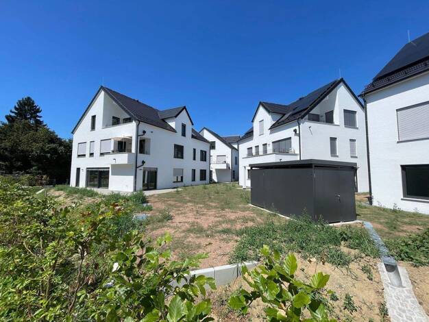 Wohnung zum Kauf - Erstbezug provisionsfrei 810.000 € 4 Zimmer 118,5 m² 2 Geschosse frei ab sofort Amselweg 18 Langenargen Langenargen 88085
