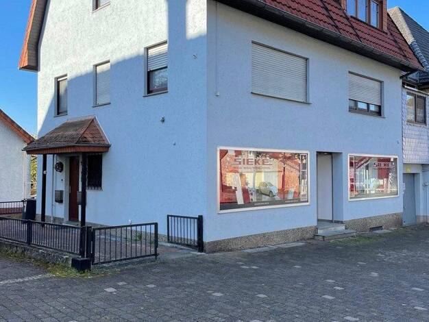 Mehrfamilienhaus zum Kauf provisionsfrei 243.000 € 7 Zimmer 159,1 m² 193 m² Grundstück Briloner Straße 17 Scherfede Warburg 34414
