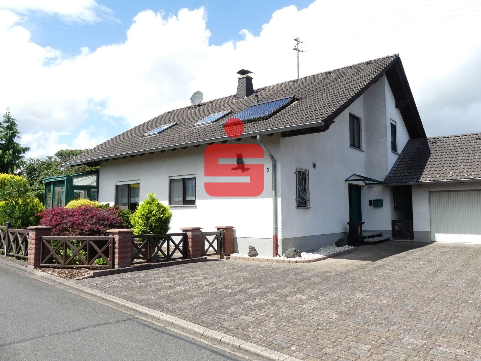 Mehrfamilienhaus zum Kauf 475.000 € 9 Zimmer 269 m²<br/>Wohnfläche 791 m²<br/>Grundstück Matzen Bitburg 54634