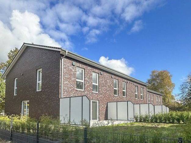 Reihenmittelhaus zur Miete 1.850 € 4 Zimmer 131 m² 85 m² Grundstück Appelboomtwiete, 10 Alveslohe 25486
