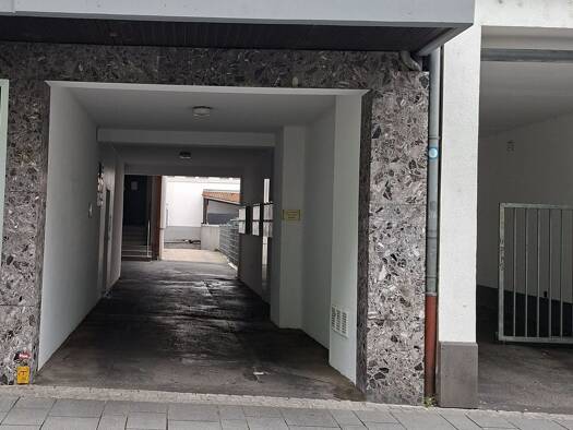 Außenstellplatz zur Miete 100 € Altstadt Koblenz 56068