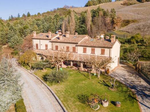 Haus zum Kauf 1.800.000 € 750 m² Sant'Angelo in Vado 61048