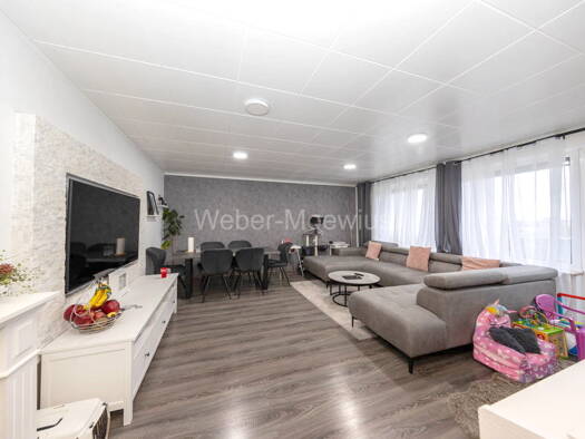 Wohnung zum Kauf 299.000 € 4 Zimmer 101 m² 6. Geschoss Wesseling 50389