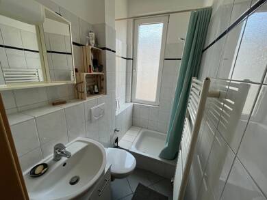 Wohnung zur Miete 360 € 1 Zimmer 25,8 m² Geschoss 2/4 frei ab 01.07.2025 Holstentor - Nord Lübeck 23554
