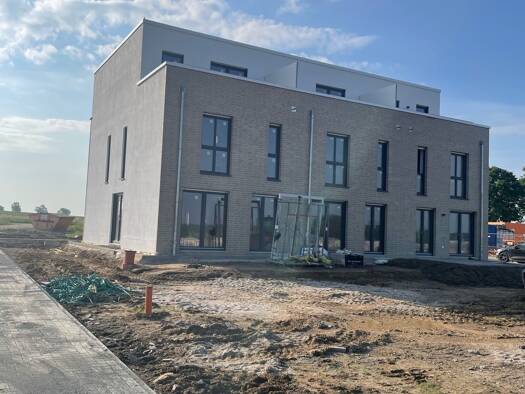 Reihenmittelhaus zum Kauf - Neubau provisionsfrei 329.900 € 156 m² 241 m² Grundstück frei ab sofort Sonnenkamp Allee Wolfsburg 38446