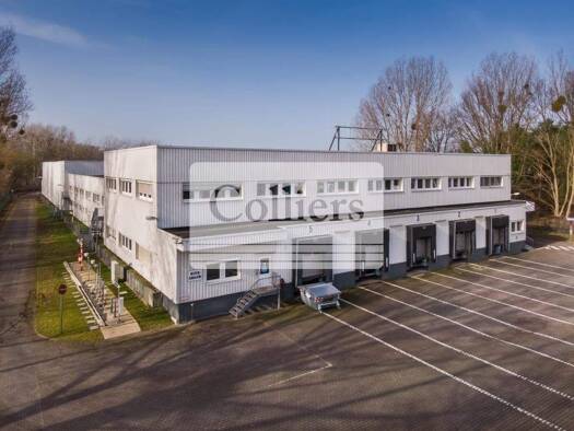 Lagerhalle zur Miete 8 € 1.950 m² Lagerfläche Industriegelände Potsdam 14478