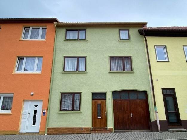 Reihenmittelhaus zum Kauf 49.000 € 4 Zimmer 96 m² 90 m² Grundstück Ohrdruf 99885